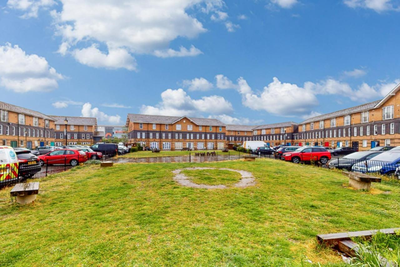 Elegant 1Bed Flat With Parking 5 Min To Hackney Wick Londres Exterior foto